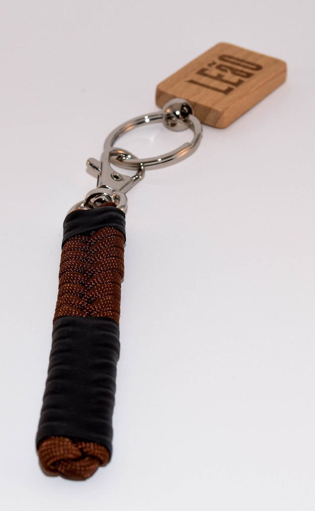 LEaO OPTiCS Brown Ranked Paracord Key Fob with Bamboo LEaO Engraved Key Chain with Ring